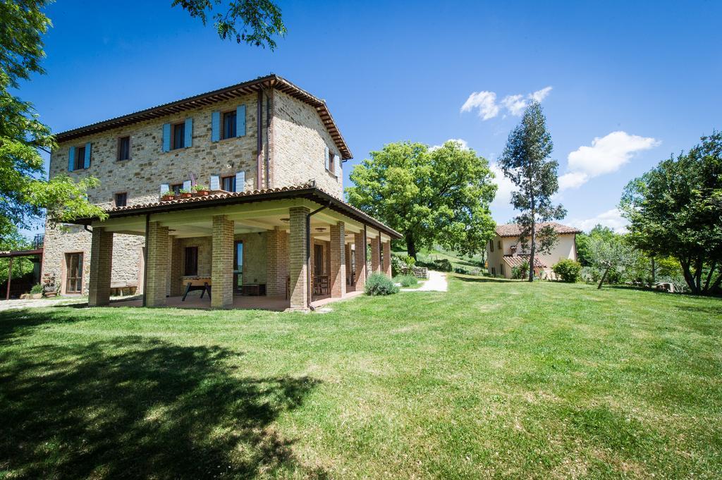 Agriturismo La Corte Del Lupo Ночера-Умбра Екстер'єр фото